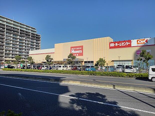 スーパー 1300m オーケー 三郷中央店