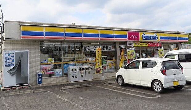 コンビニ 600m ミニストップ 柏逆井店