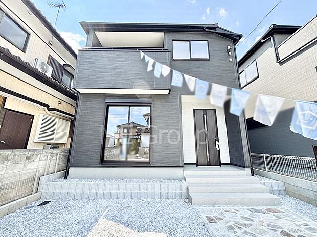 たっぷりの陽光と心地よい風が舞い込む住まい
