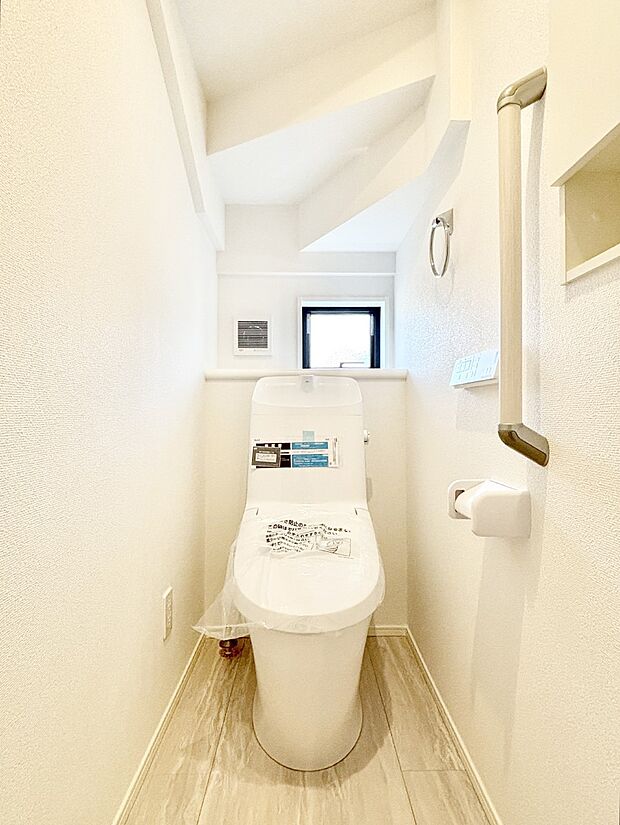 トイレは安心の2箇所!朝のバタバタも一安心です。