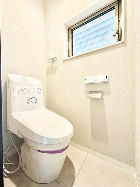 トイレは安心の2箇所！朝のバタバタも一安心です。