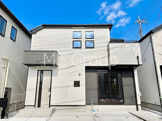 たっぷりの陽光と心地よい風が舞い込む住まい