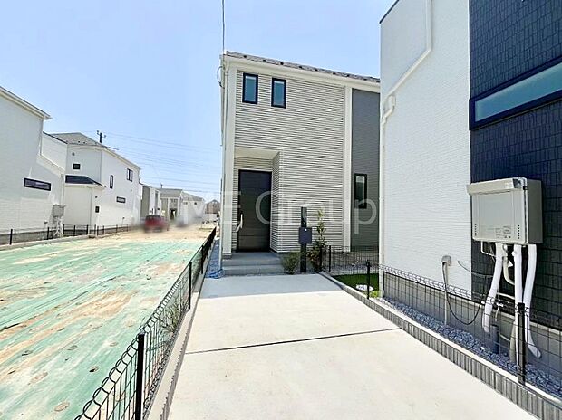 洗練された外観、上質な住空間が広がる室内は永く安心して過ごせる住居です。 