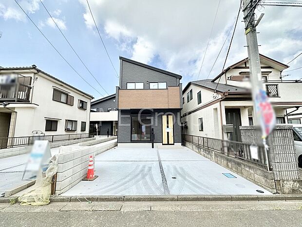洗練された外観、上質な住空間が広がる室内は永く安心して過ごせる住居です。