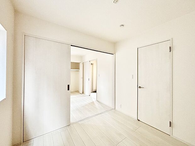 引き戸の開閉でフレキシブルに利用できる間取りプラン