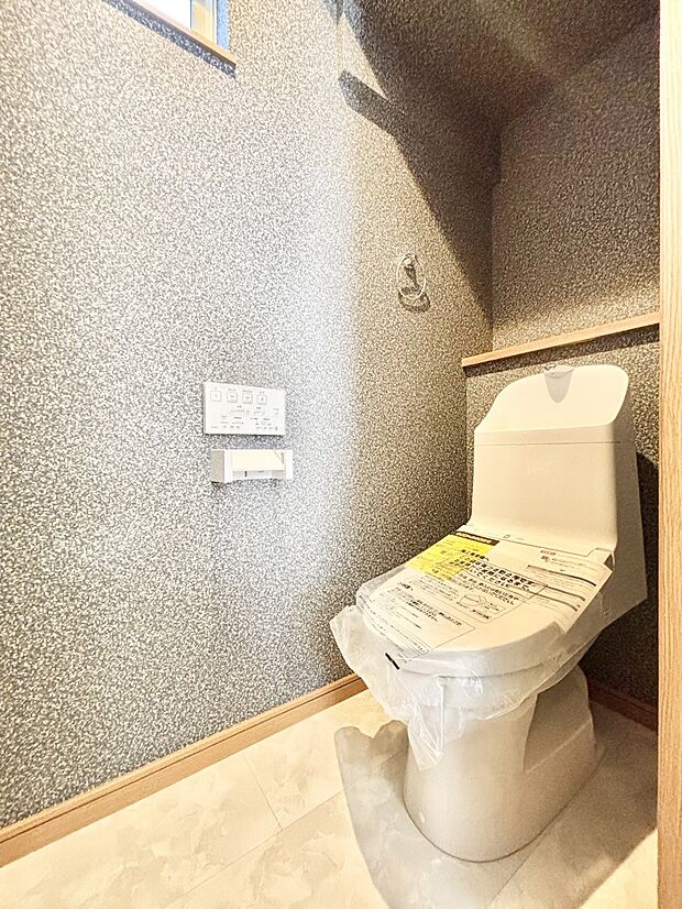 トイレは1階と2階それぞれに配置されていてとても便利です。