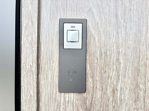 ラクラク開錠!スマートコントロールキー。