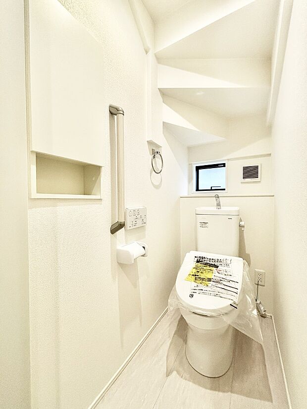 トイレは1階と2階それぞれに配置されていてとても便利です。