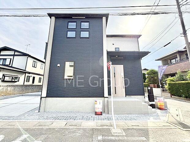 洗練された外観、上質な住空間が広がる室内は永く安心して過ごせる住居です。 