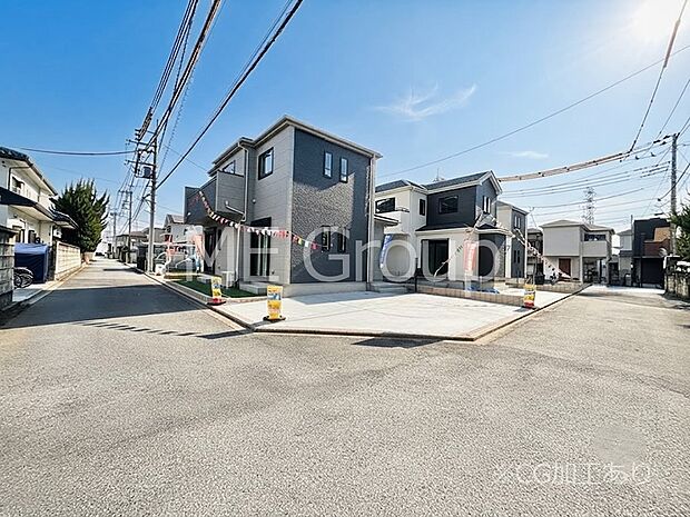 前面道路はきちんと整備されています