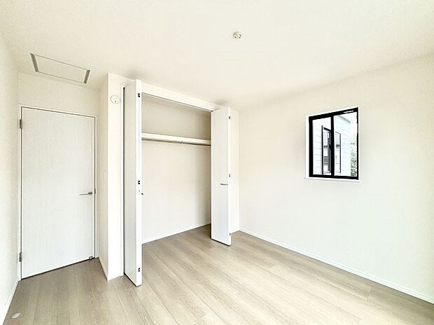 収納が充実しているので居住スペースを広々使えます