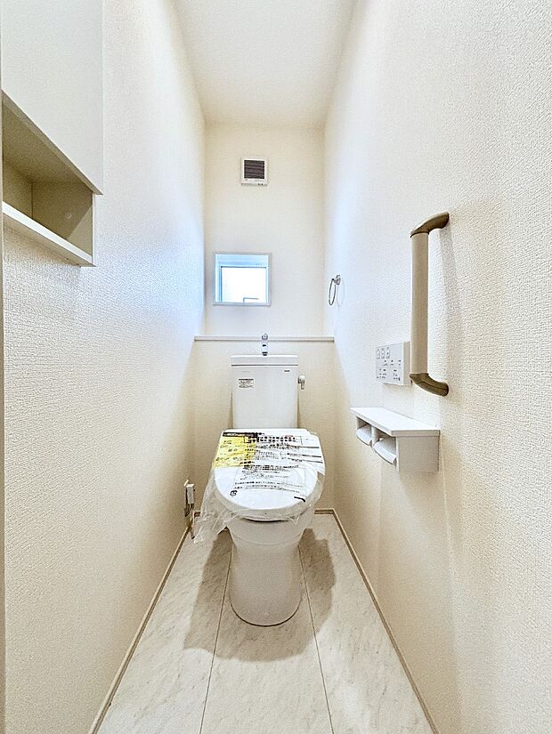 トイレは1階と2階それぞれに配置されていてとても便利です。