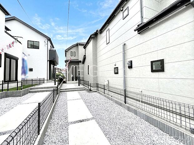 洗練された外観、上質な住空間が広がる室内は永く安心して過ごせる住居です。 