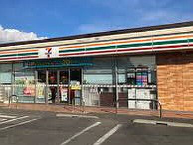 コンビニ 500m セブン-イレブン 松戸八ヶ崎8丁目店