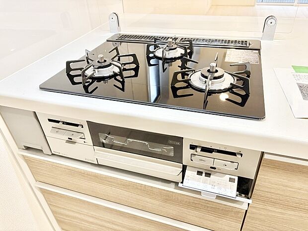 三口ガスコンロでお料理が一気にはかどりそう  