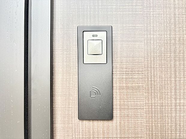 ラクラク開錠！スマートコントロールキー。