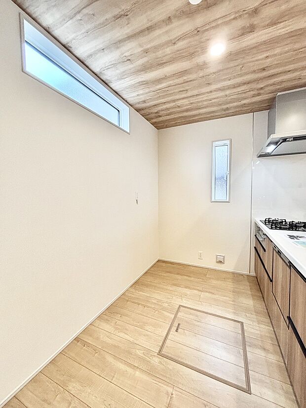 ゆとりあるキッチンではご家族と楽しくお料理ができます。