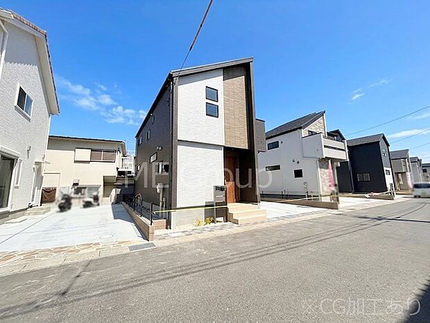 前面道路はきちんと整備されています