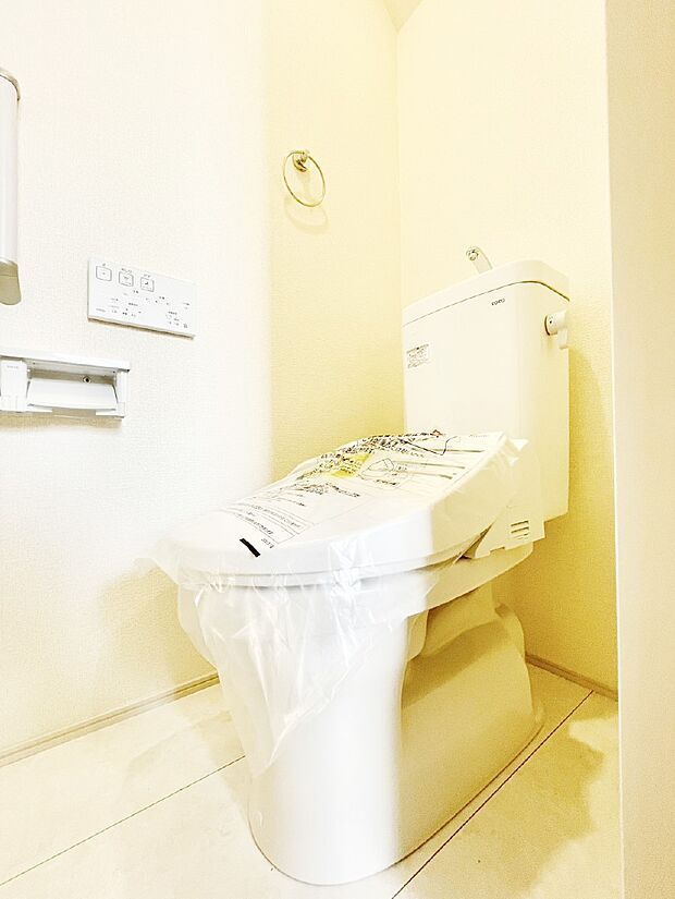 トイレは温水洗浄機能付き