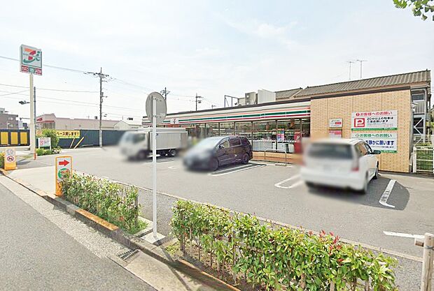 コンビニ 72m セブン-イレブン 足立保木間3丁目店
