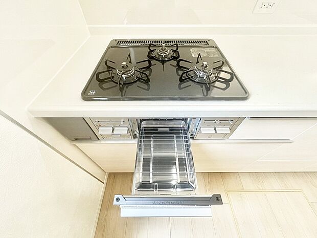 三口ガスコンロでお料理が一気にはかどりそう。