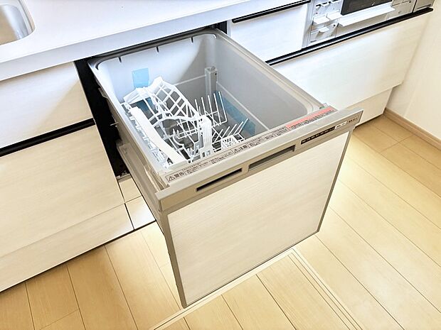 面倒なお片づけは食洗機にお任せ!家事の負担が減って、時間にも気持ちにもゆとりができます。