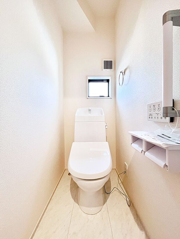 ウォシュレット付きトイレが1階と2階それぞれに配置されていてとても便利です。