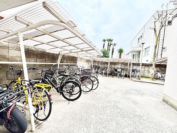外観 自転車置き場（空き状況は都度ご確認ください）