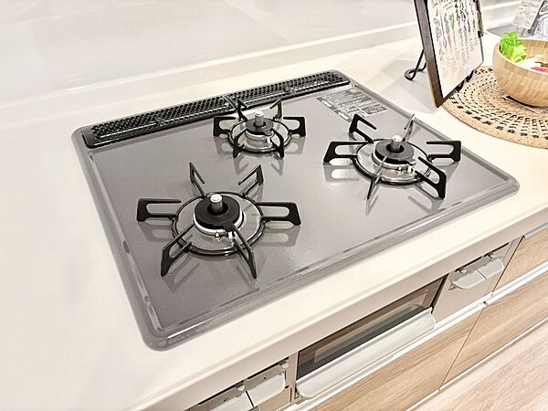 三口ガスコンロでお料理が一気にはかどりそう