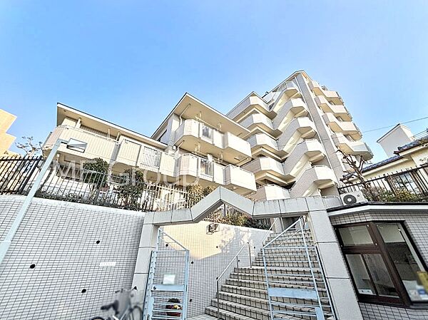溢れる陽光でご家族の笑顔も輝く
