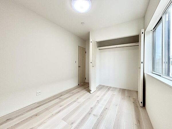 収納が充実しているので居住スペースを広々使えます