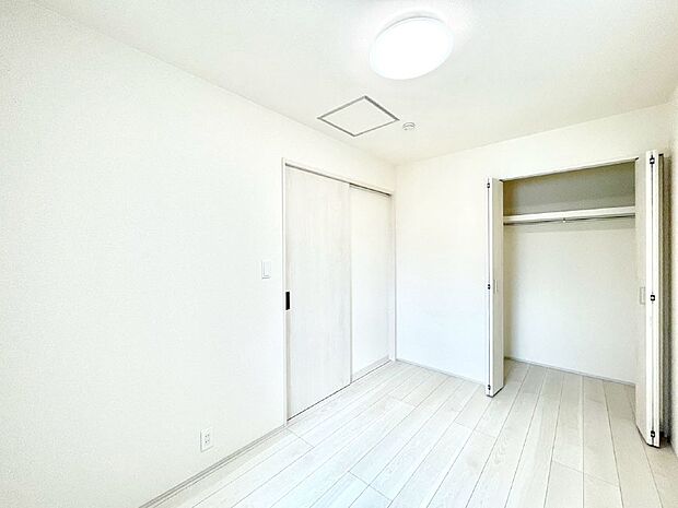 収納が充実しているので居住スペースを広々使えます