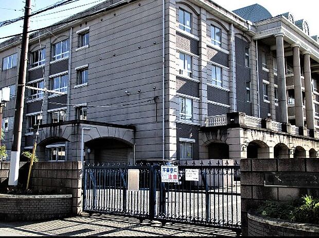 中学校 1800m 越谷市立北中学校