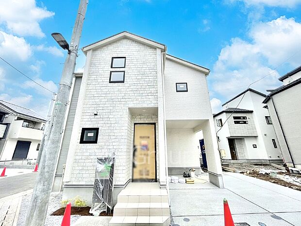 洗練された外観、上質な住空間が広がる室内は永く安心して過ごせる住居です。 