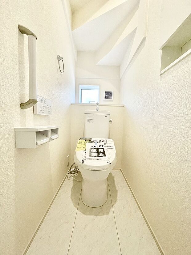 トイレは1階と2階それぞれに配置されていてとても便利です。