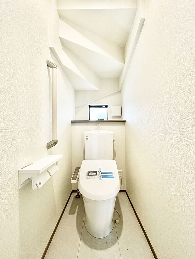 トイレは1階と2階それぞれに配置されていてとても便利です。