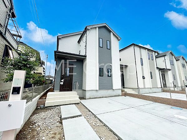 溢れる陽光でご家族の笑顔も輝く