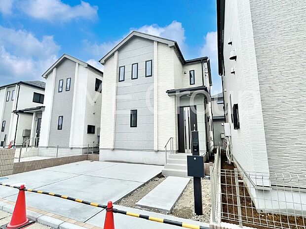 暮らしやすさと居心地の良さにこだわったシンプルで飽きのこないデザイン !