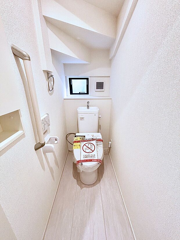トイレは1階と2階それぞれに配置されていてとても便利です。 