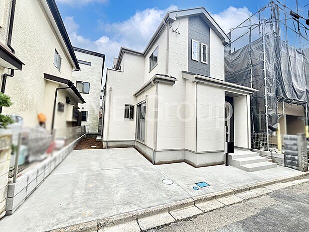 たっぷりの陽光と心地よい風が舞い込む住まい