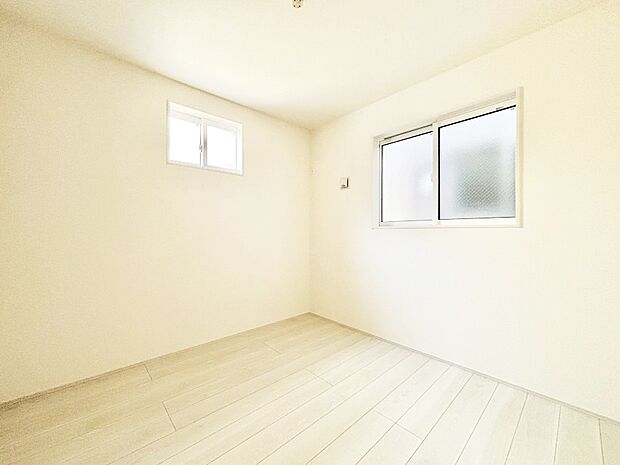 爽やかな日差しがお部屋全体を優しく包み込んでくれます