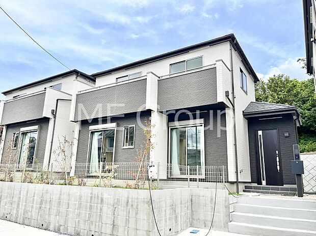 たっぷりの陽光と心地よい風が舞い込む住まい