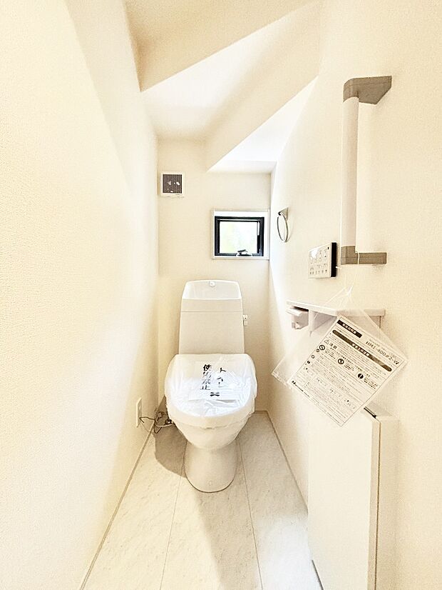 トイレは1階と2階それぞれに配置されていてとても便利です。