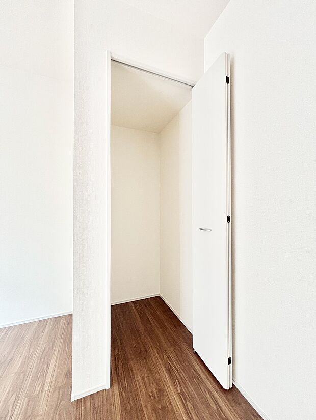 物が多くなりがちなリビングにうれしい収納