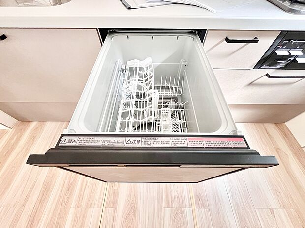 面倒なお片づけは食洗機にお任せ!家事の負担が減って、時間にも気持ちにもゆとりができます。