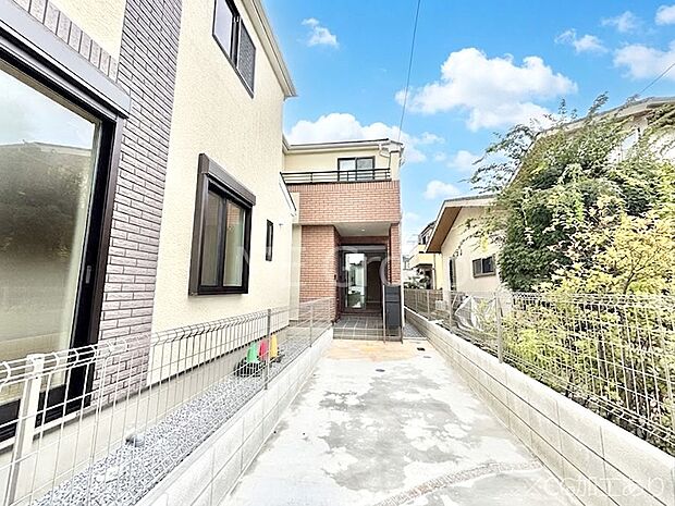 暮らしやすさと居心地の良さにこだわったシンプルで飽きのこないデザイン !