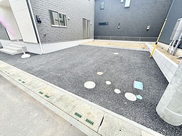 生活に欠かせない駐車スペース。