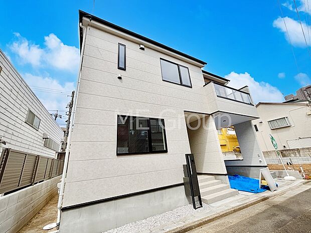 たっぷりの陽光と心地よい風が舞い込む住まい