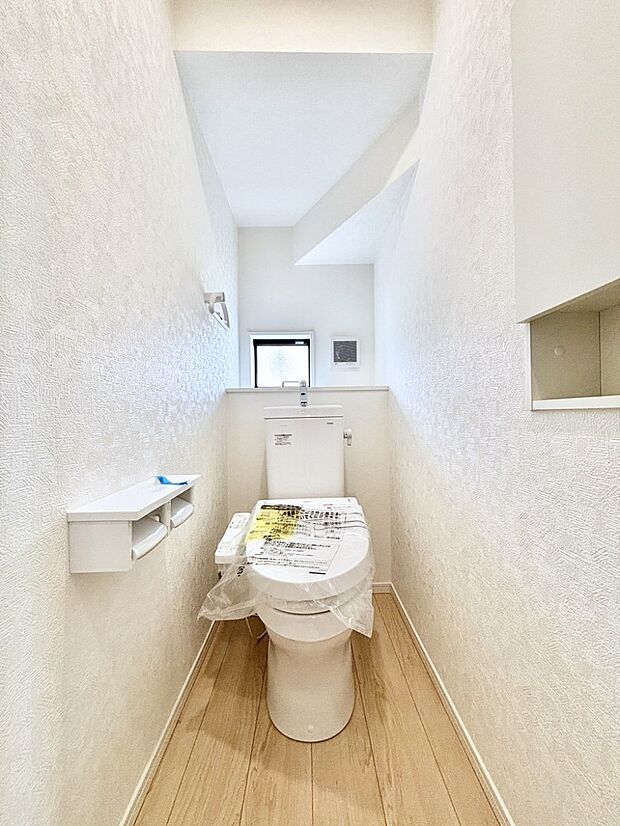 トイレは1階と2階それぞれに配置されていてとても便利です。