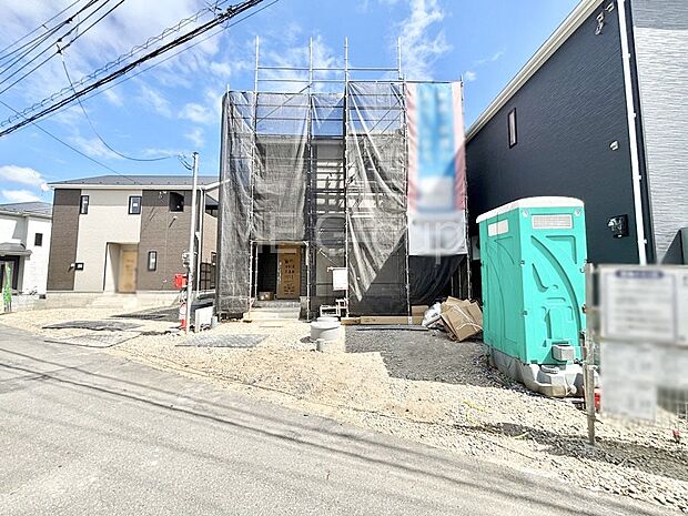 溢れる陽光でご家族の笑顔も輝く